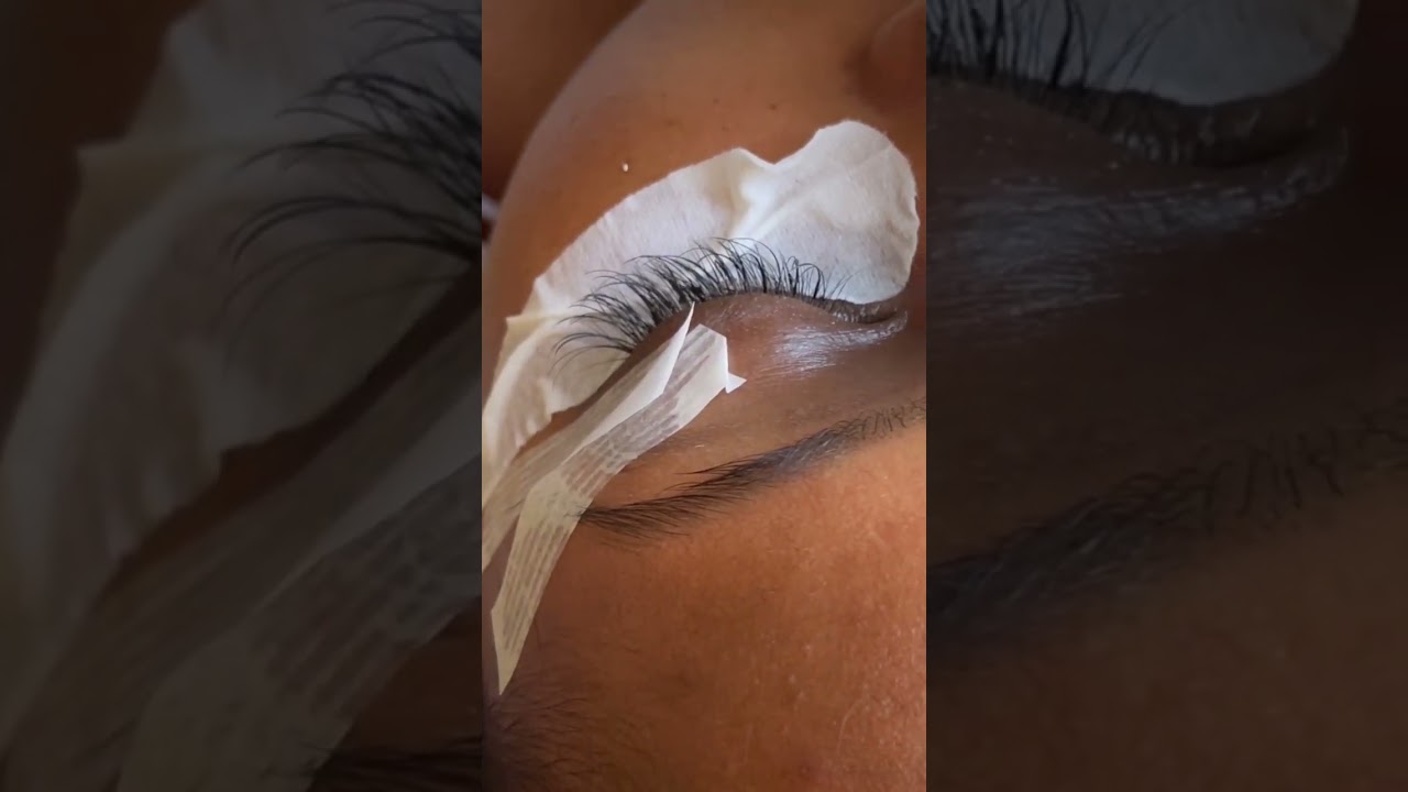 semi- permanent eyelashes extension 👀 #salonthisu #thisubeauty