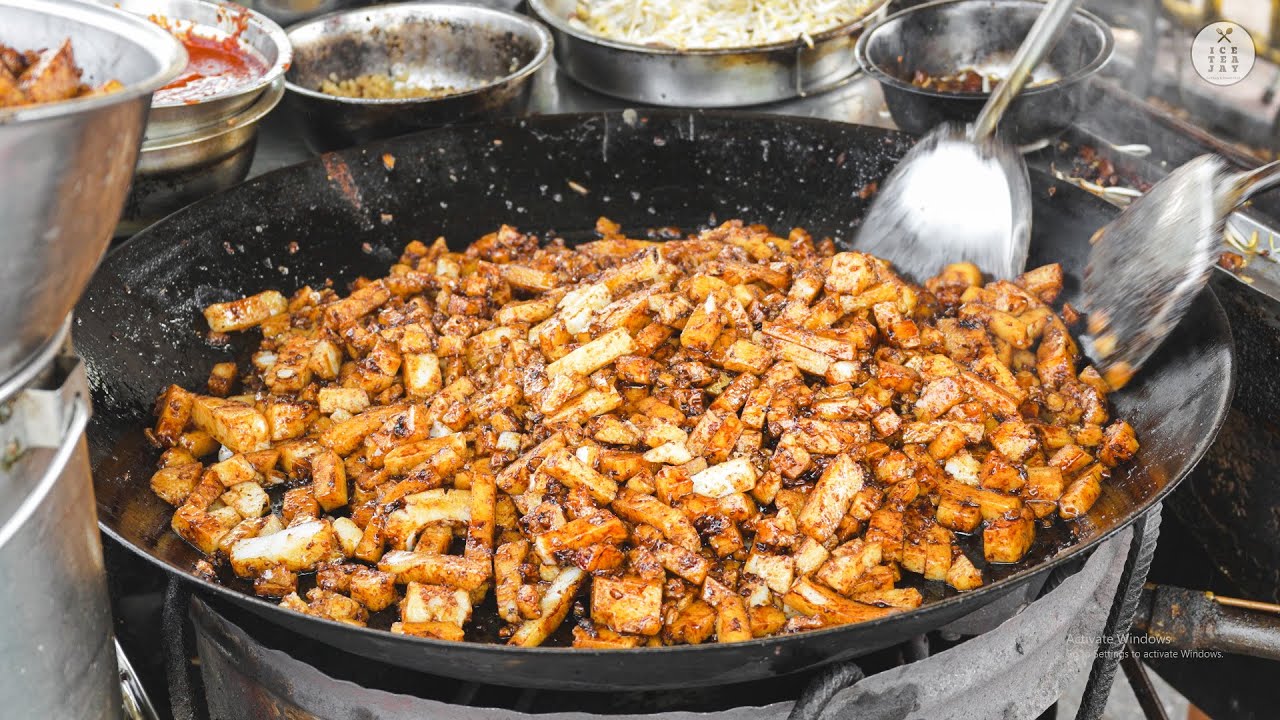 40 Years Experience ! Famous Char Koay Kak 炒粿角 (Fried Rice Cake) - Penang Street Food