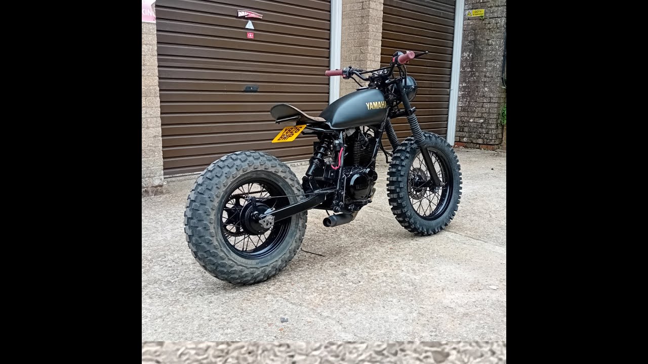 S5 E3 - YAMAHA TW125 CAFE RACER SCRAMBLER - FULL CINEMATIC TIMELAPSE BUILD.