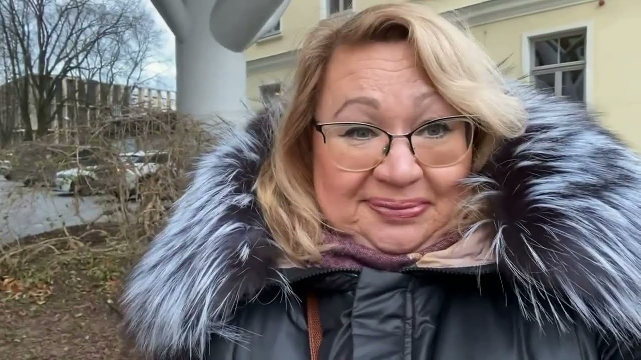 МЕРЦАЮЩИЕ ОГНИ НОБЛЕССНЕРА - ЭЛИТНЫЙ РАЙОН ТАЛЛИНА В РОЖДЕСТВО. САМАЯ КРАСИВАЯ ЕЛКА.ИГЛУ-ПАРК