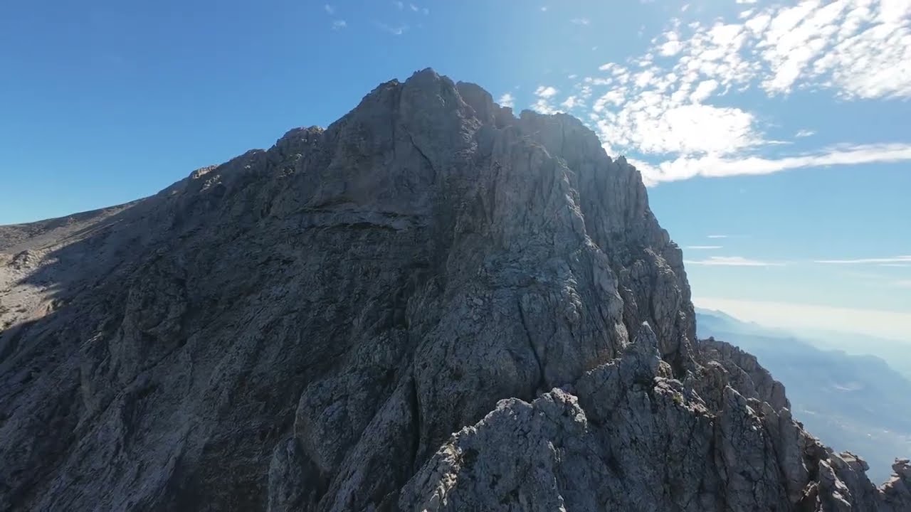 Relaxing flights on the Grignetta mountain (Italy)
