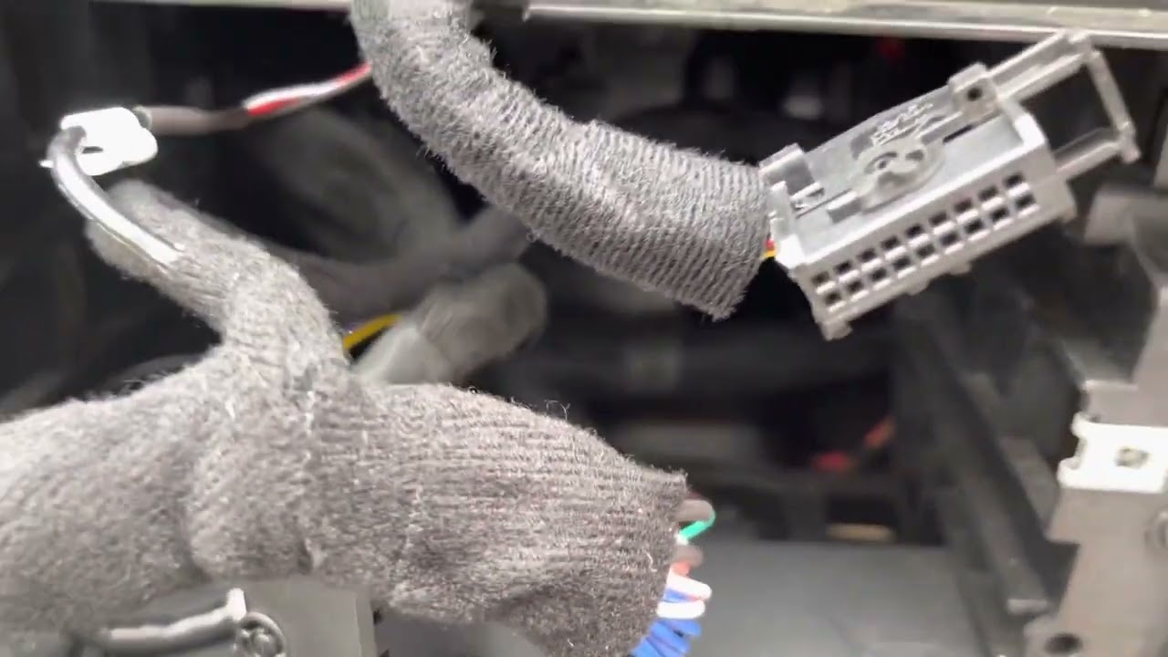 DIY fix for Aux no sound on BMW 5 series E60 after android/CarPlay unit installed.