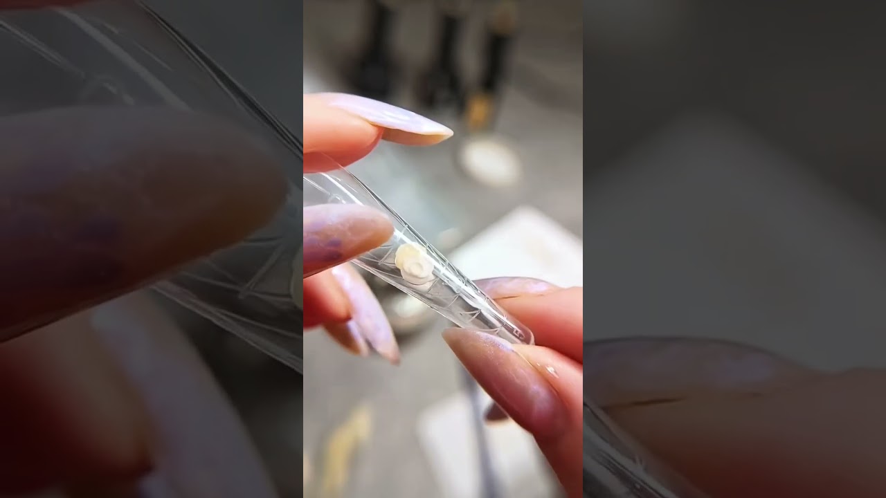 В работе использованы верхние формы "Русский миндаль" от Shock Me!Автор: nutka__nails