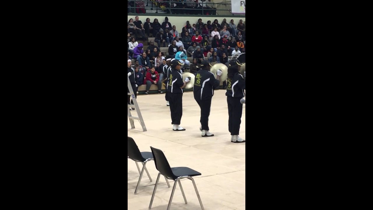 Henrico vs Highland Springs BOTB 2015 - 16 (HS Entrance)