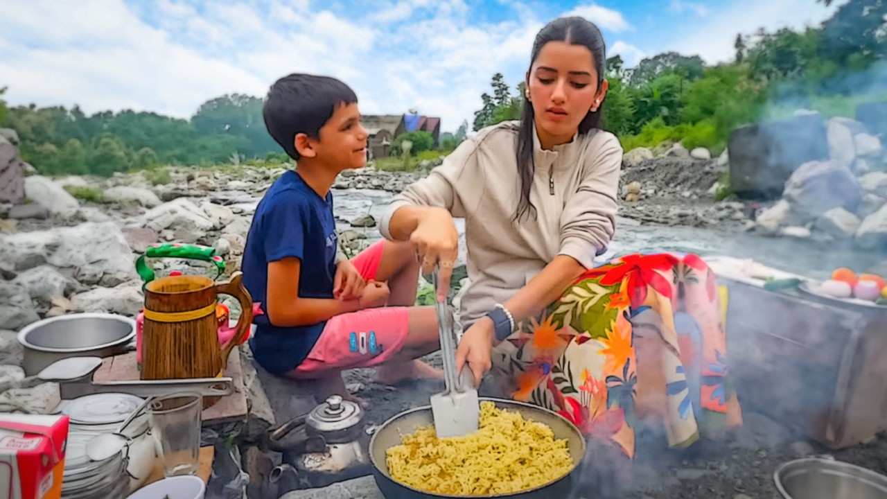 Pahado par ki Camping | Kanha ne Banayi Maggi 😍