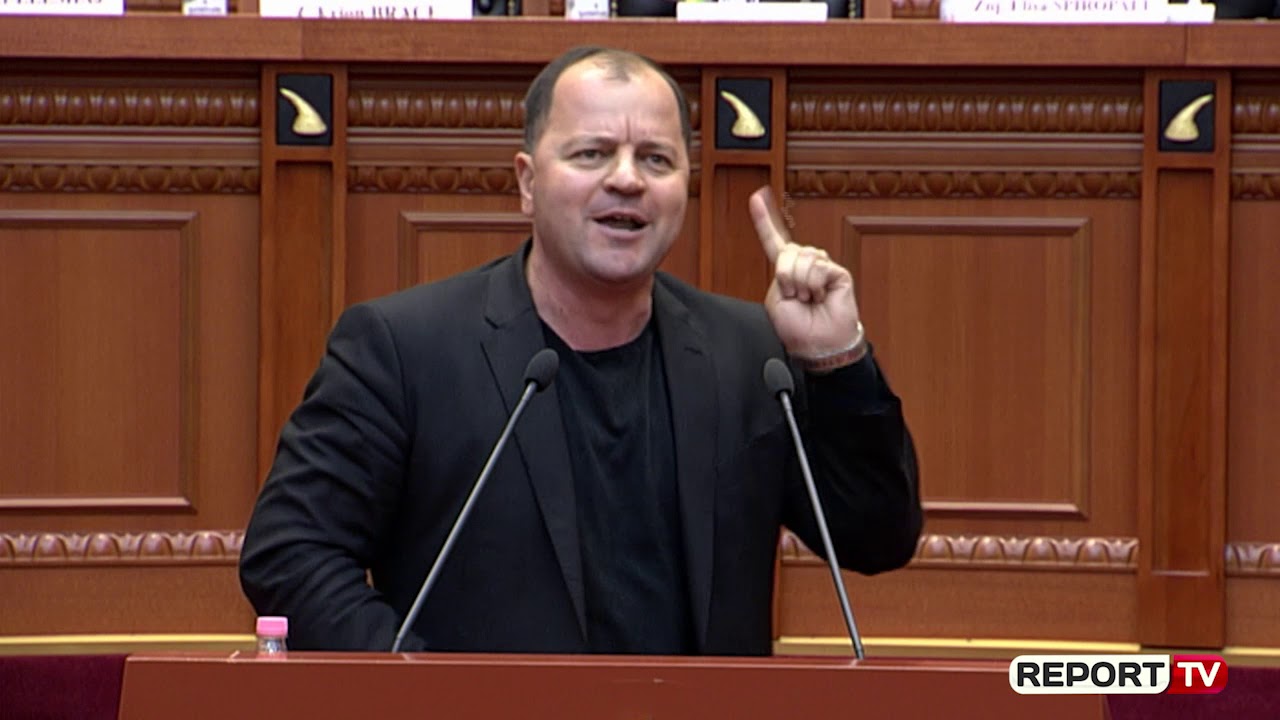 Report TV - Maliqi: Mirë do ishte që të binin dhe muret e këtij Kuvendi, por nuk bie pika në…!