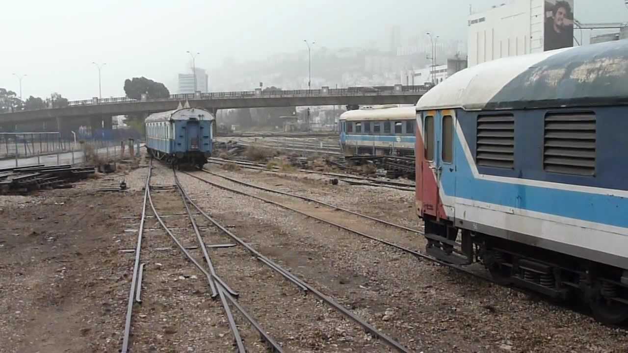 ר