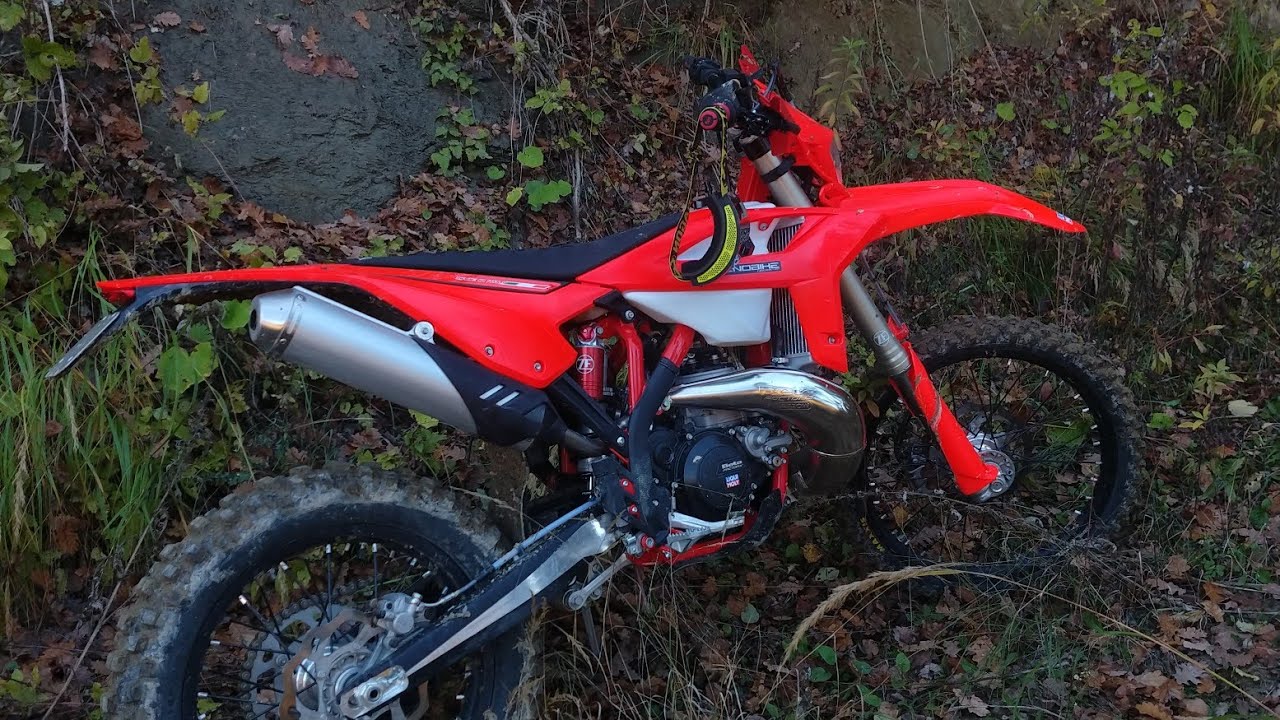 2022 Beta RR 300 2T - Enduro Ride