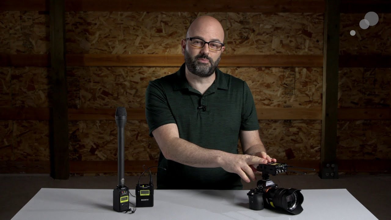 На стенде: двухканальный ресивер Sony URX-P03D