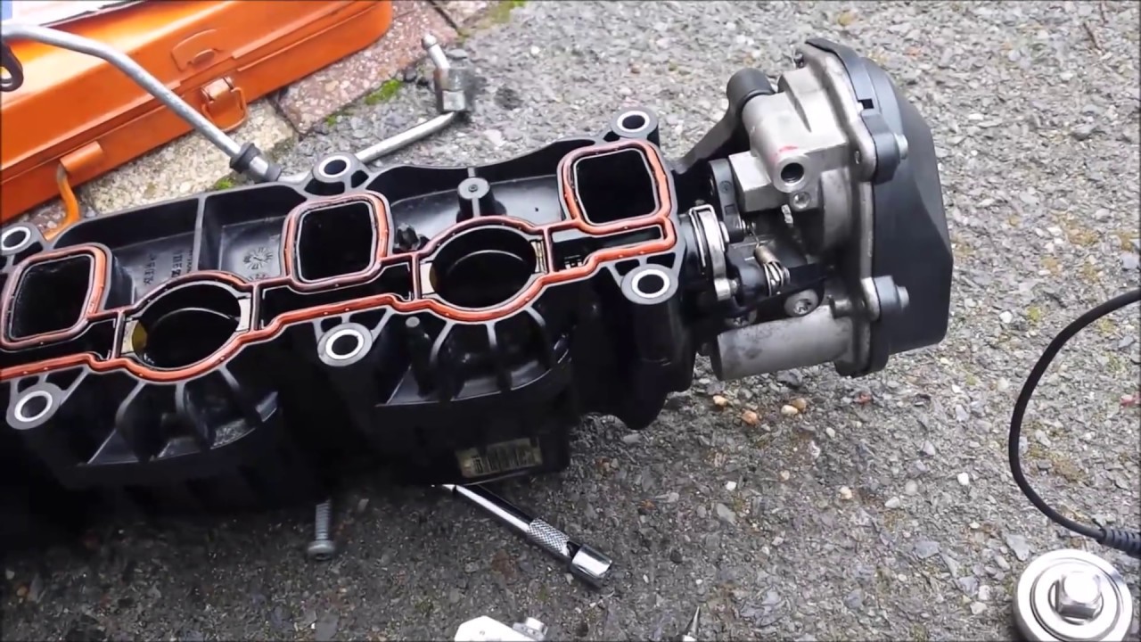 Réparation collecteur admission VAG AUDI 2.0 TDI 143 CAGA (Intake manifold repair bracket)