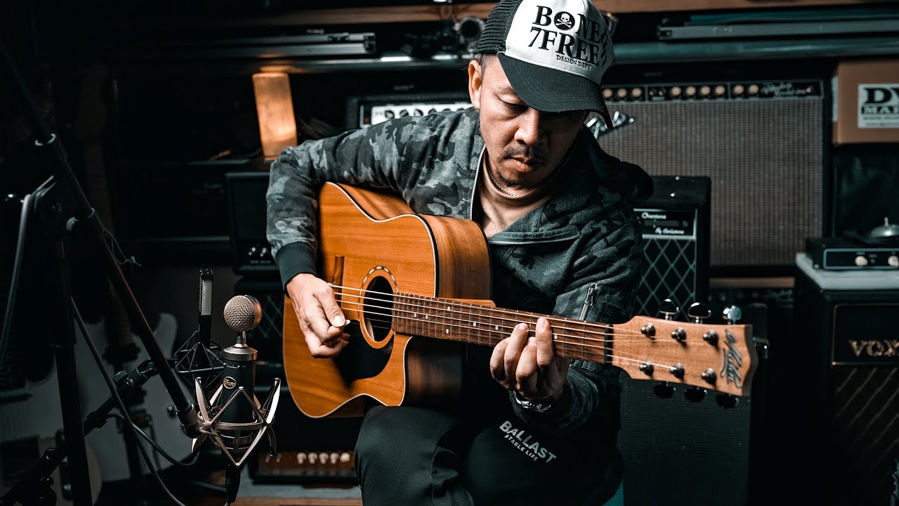 【Brush eight】Maton Guitars EM325C