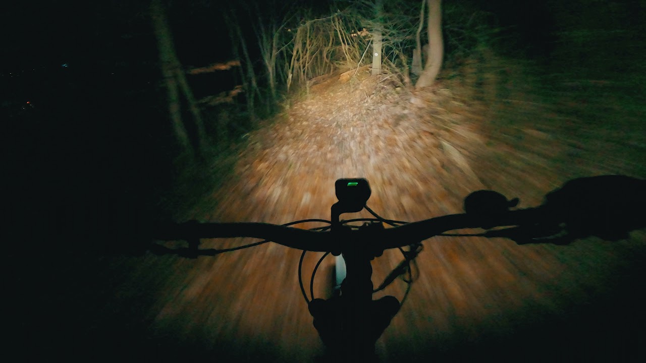 RIDING AT NIGHT WITH THE OLIGHT RN 3500