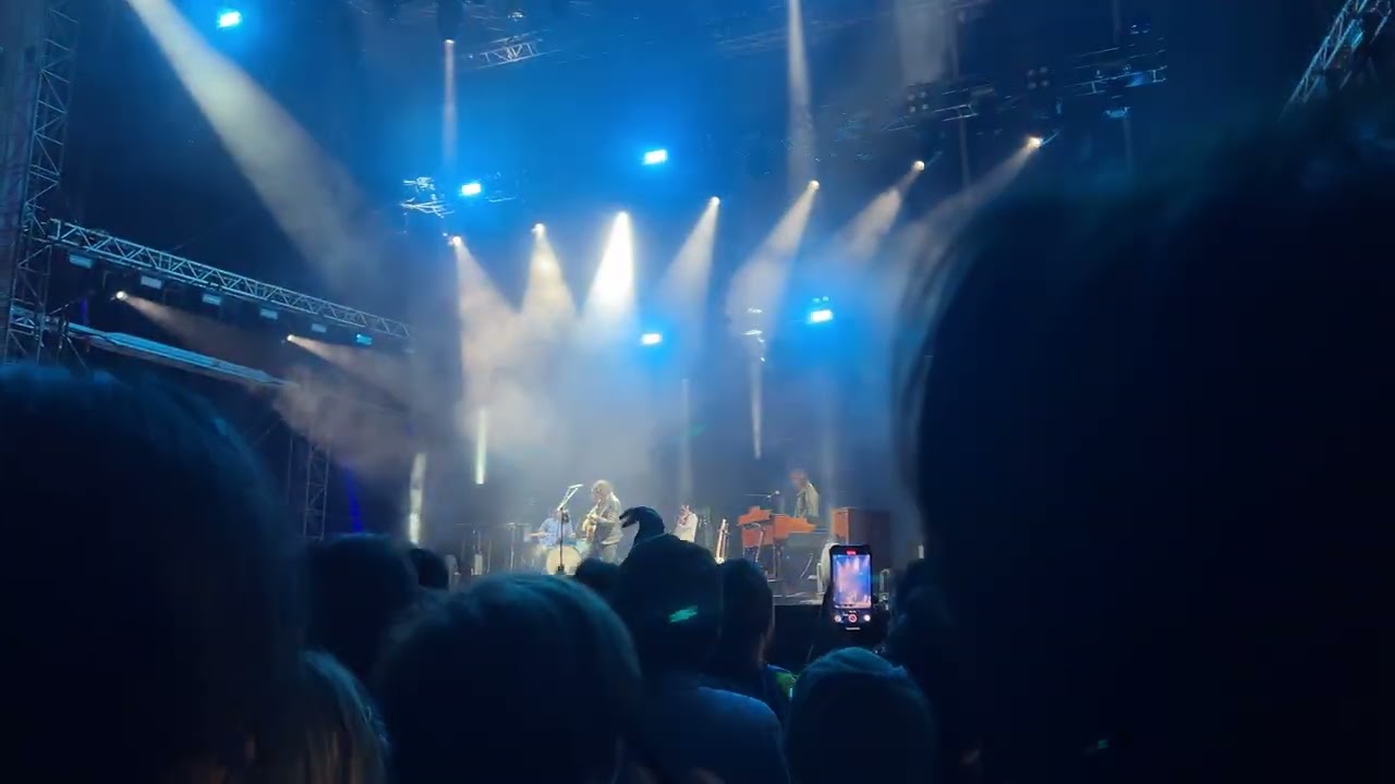 Jack White - Seven Nations Army @ Clockenflap 2024 (fancam)