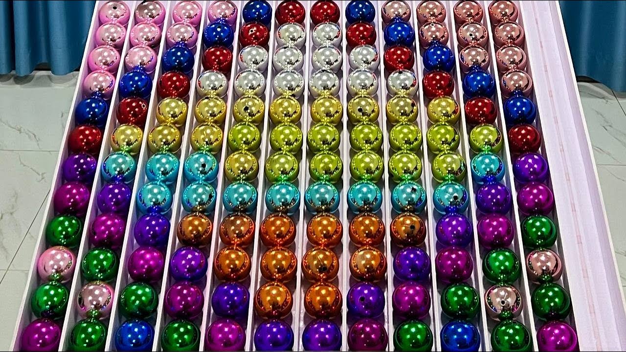 How to solve these ball puzzle?