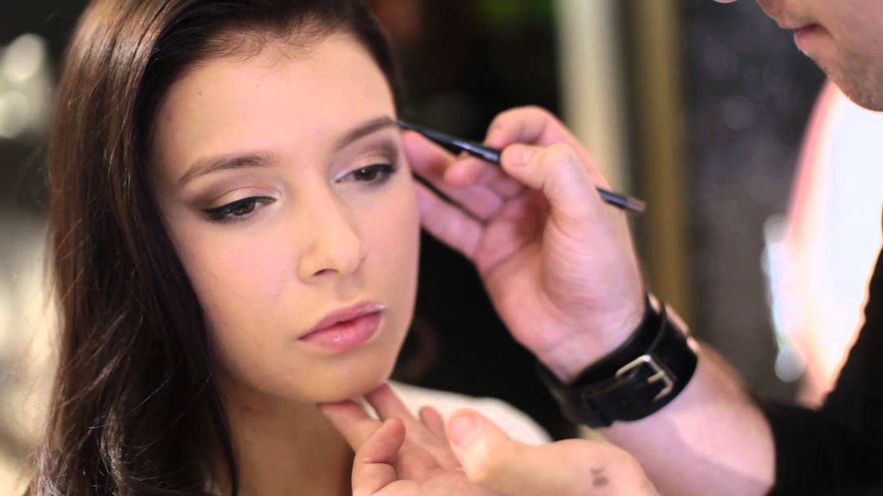 Мастер-класс по макияжу от M.A.C Cosmetics для Софии Никитчук