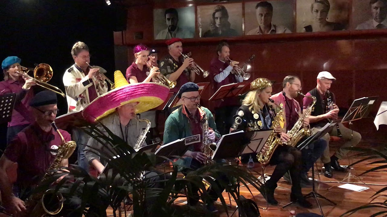 oOrkestern - Ain't misbehavin, Art Dedrick