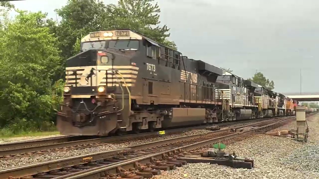 9/1/2024 Railfanning Macedonia Ohio Feat. Union Pacific, BNSF, High Speed Freights, & More!