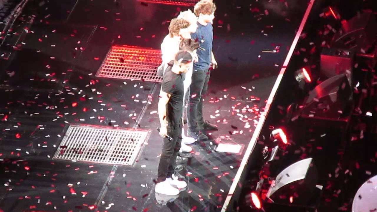 One Direction-What Makes You Beautiful (Pittsburgh July 8)