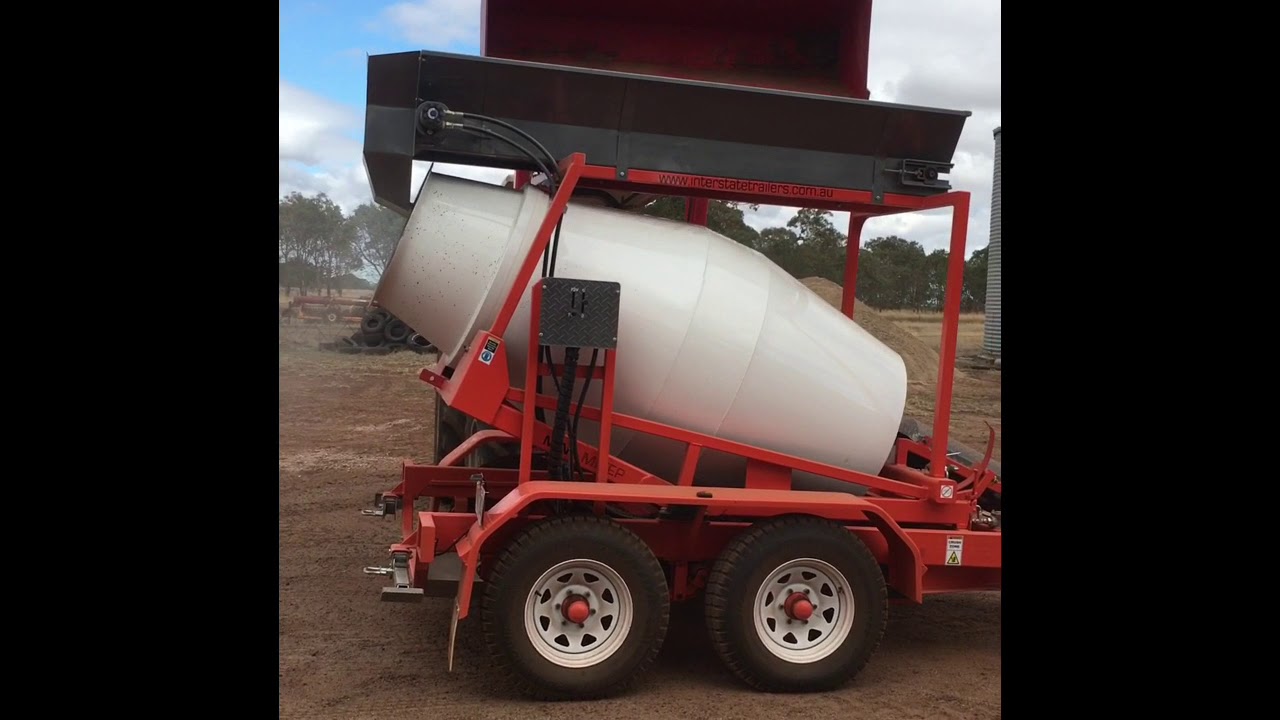 CMX 1500 Mobi Cement Mixer Trailer