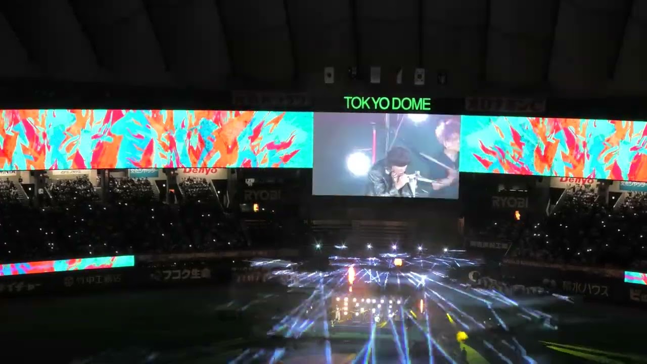 【興奮】World Baseball Classic日本対チェコ戦‼️稲葉浩志が大会ソングを初披露。｢中央席からの撮影｣したら…#wbc #野球#稲葉浩志 