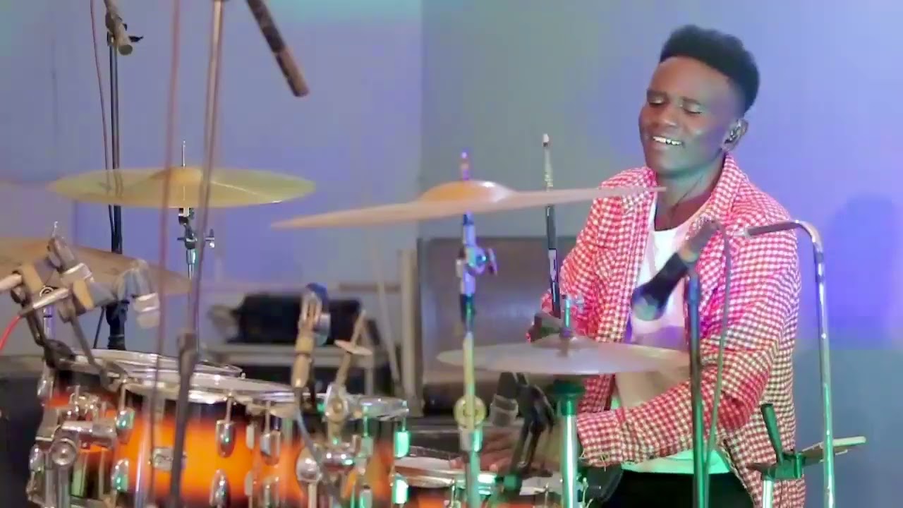 Dr Ipyana Niseme Nini ( Baba Ninakushukuru )drum cover deusdrummer
