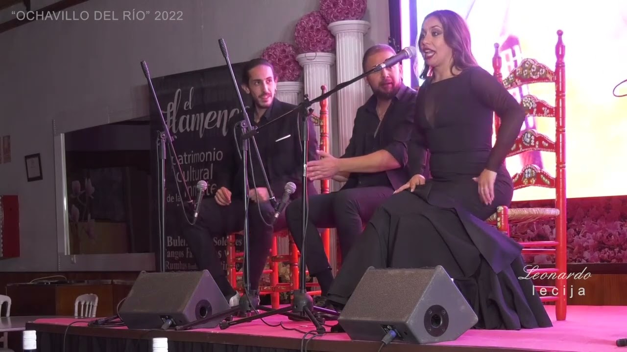 MARÍA TERREMOTO.  