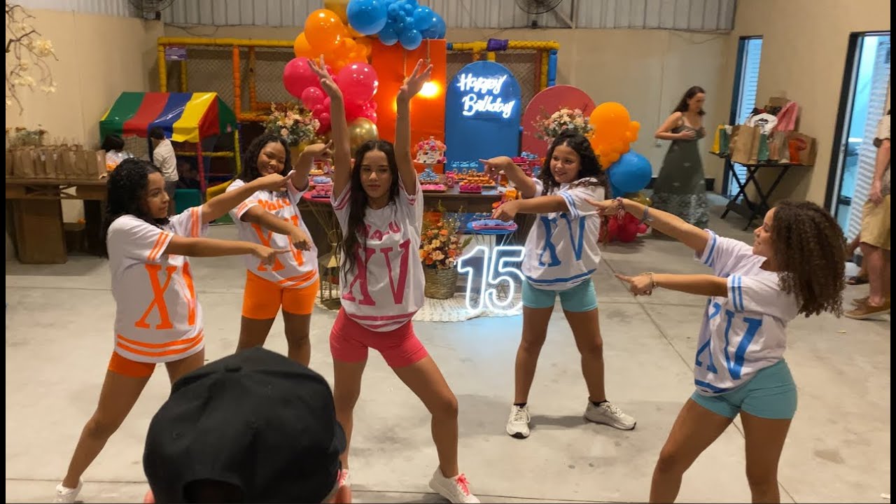 Abertura de Pista XV Malu Tracerra - Coreografia 15 anos