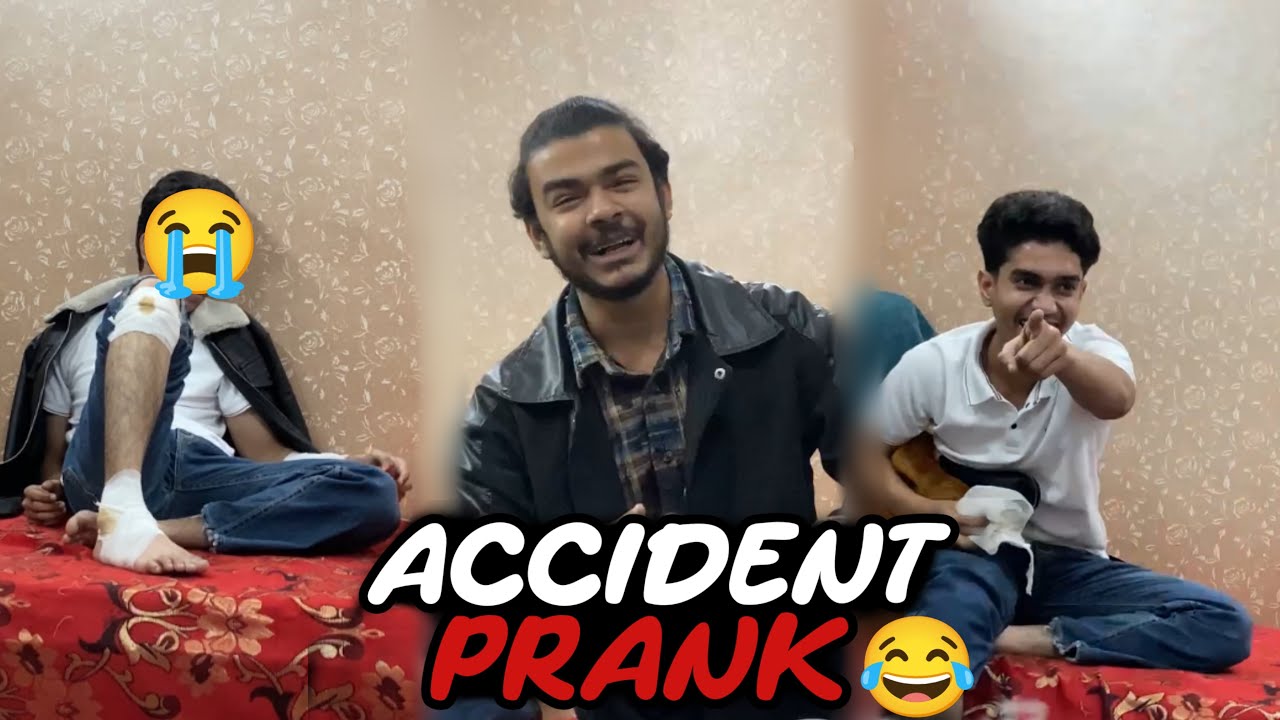 Accident Prank On Friends – Unka Reaction Hila Dega | 13vi Ki Dawat 🤣🤣
