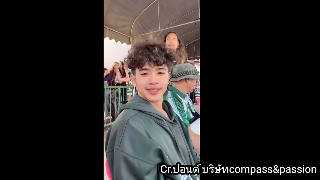 บรรยากาศที่สนามเทศบาลลำนารายณ์ จังหวัดลพบุรี  ทีมหมอนทอง มาแข่งฟุตบอล
