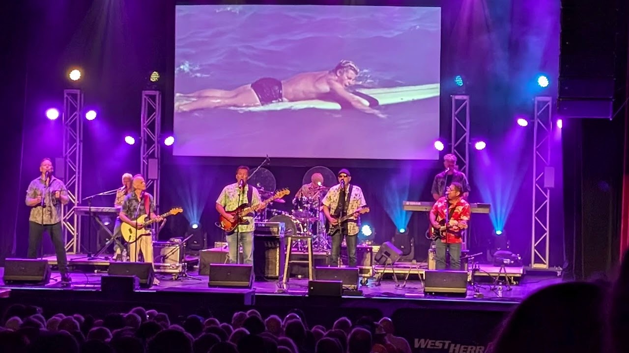 Al Jardine & David Marks w/ the Surf City All Stars @ the Riviera Theatre 7/20/2025