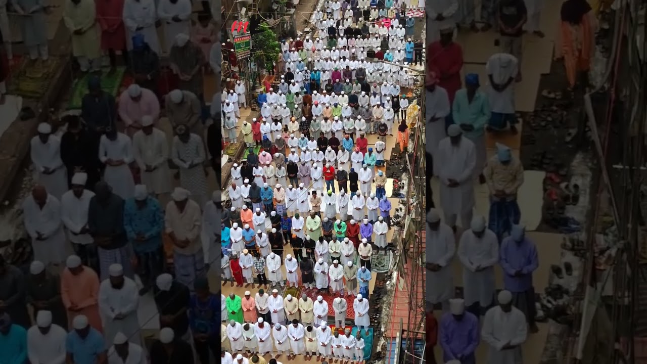 Eid-ul-Fitr morning at Nakhoda Masjid