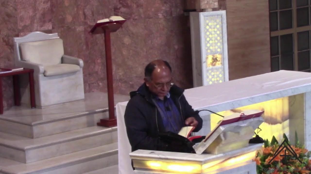 08:00 hrs Laudes