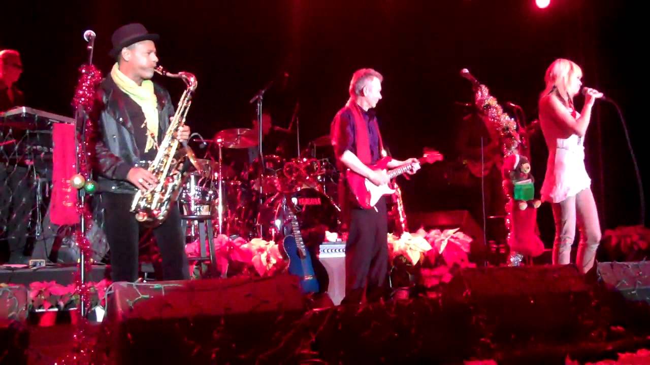 Kirk Whalum, Mindi Abair and Peter White perform 