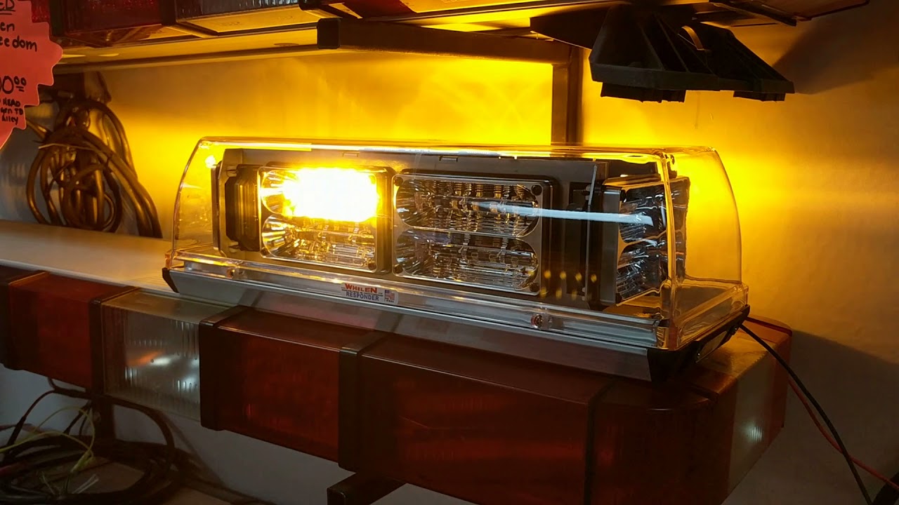 FOR SALE - Whelen Responder LED mini lightbar (Amber / Green / White)