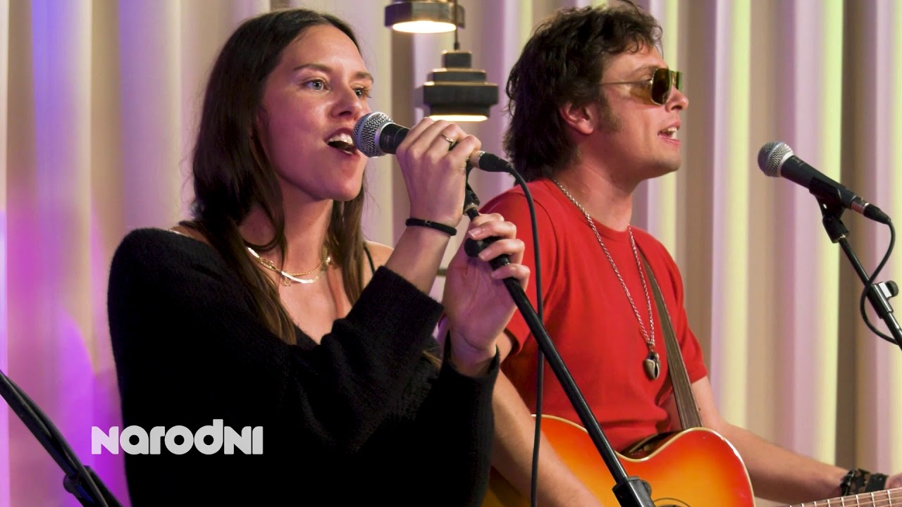 Silente - Navečer se srca lome [narodni Living Room Acoustic]