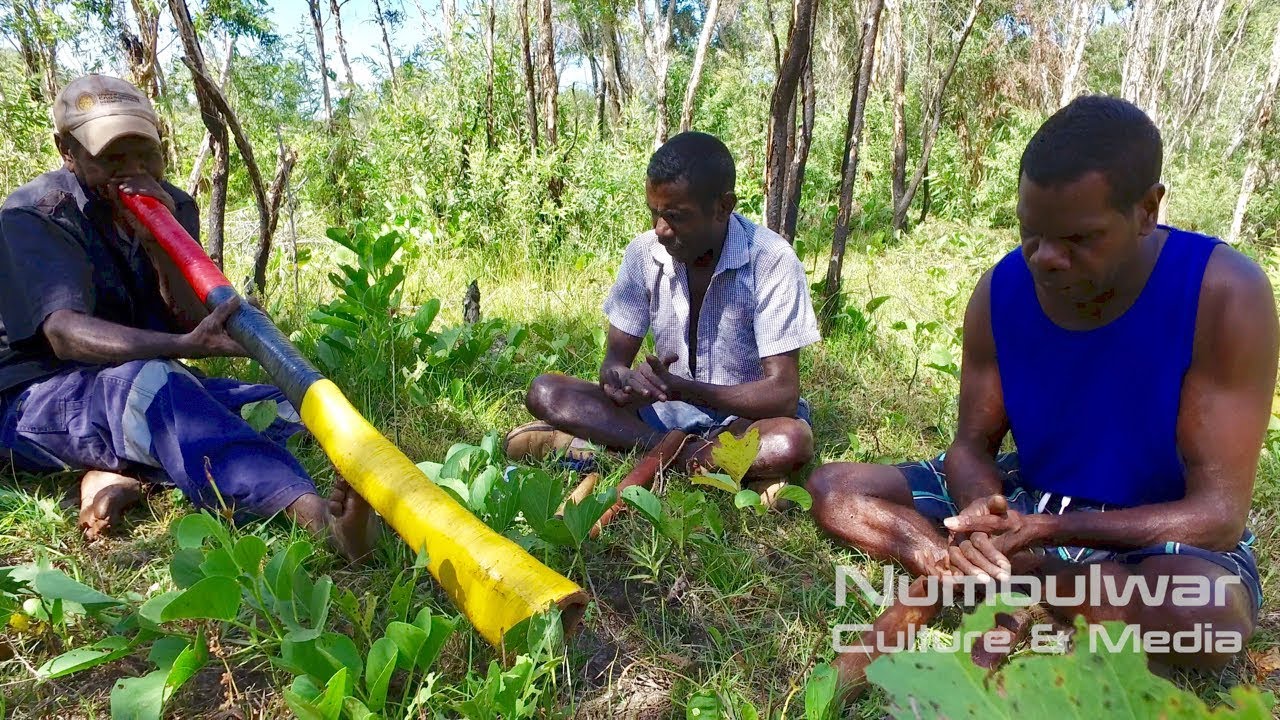 Dhaambulg Yambirrgu 1 (Parrot Fish) - Murrungun Clan Songs