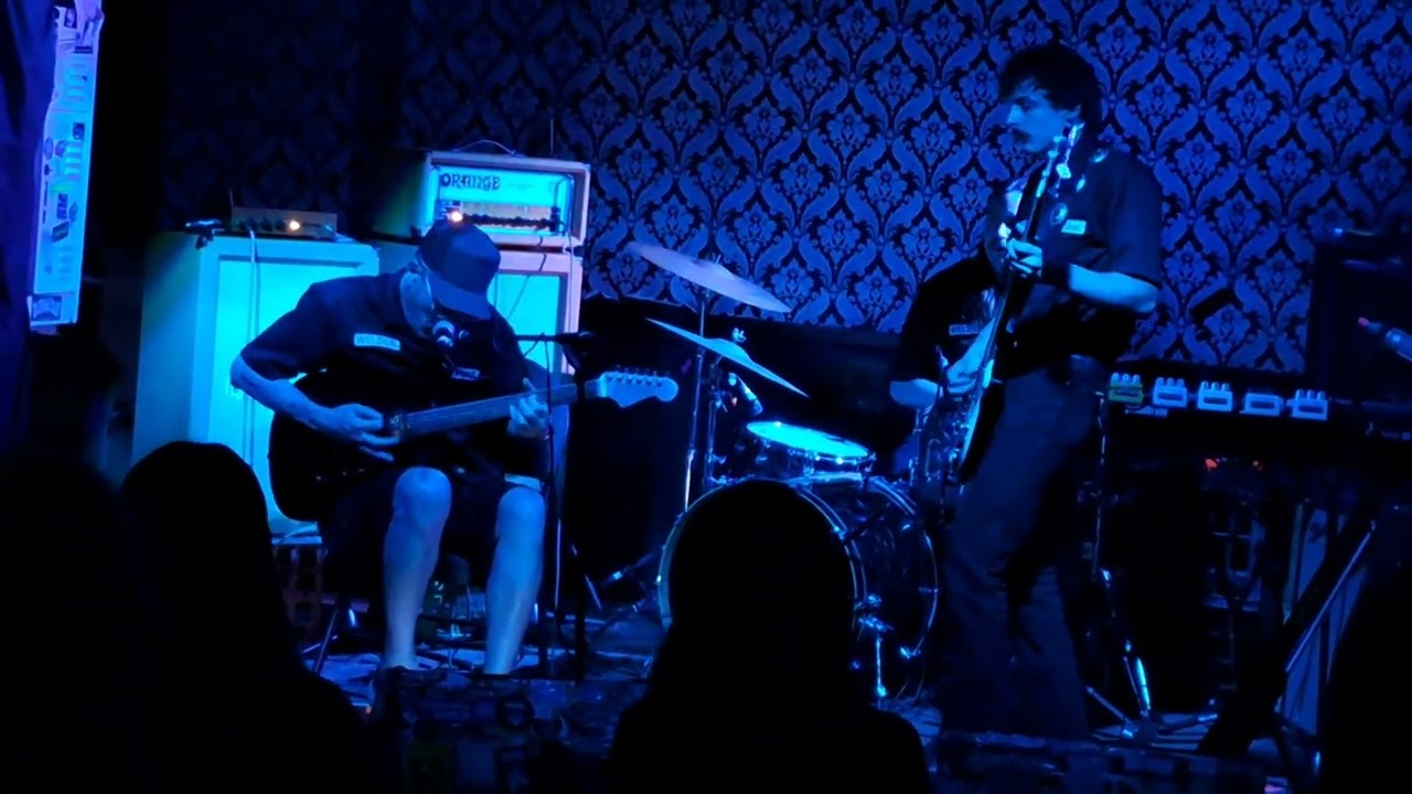 WELDER (5 of 6) @Last Chance Rock N Roll Bar 