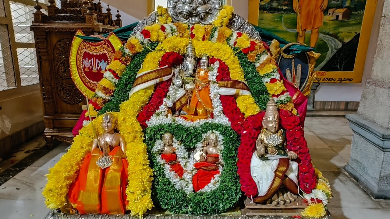 Swami Vedanta desika 756th Tirunakshatra, Shravana Abhisheka at Sri Parakalaswamy mutt Mysuru