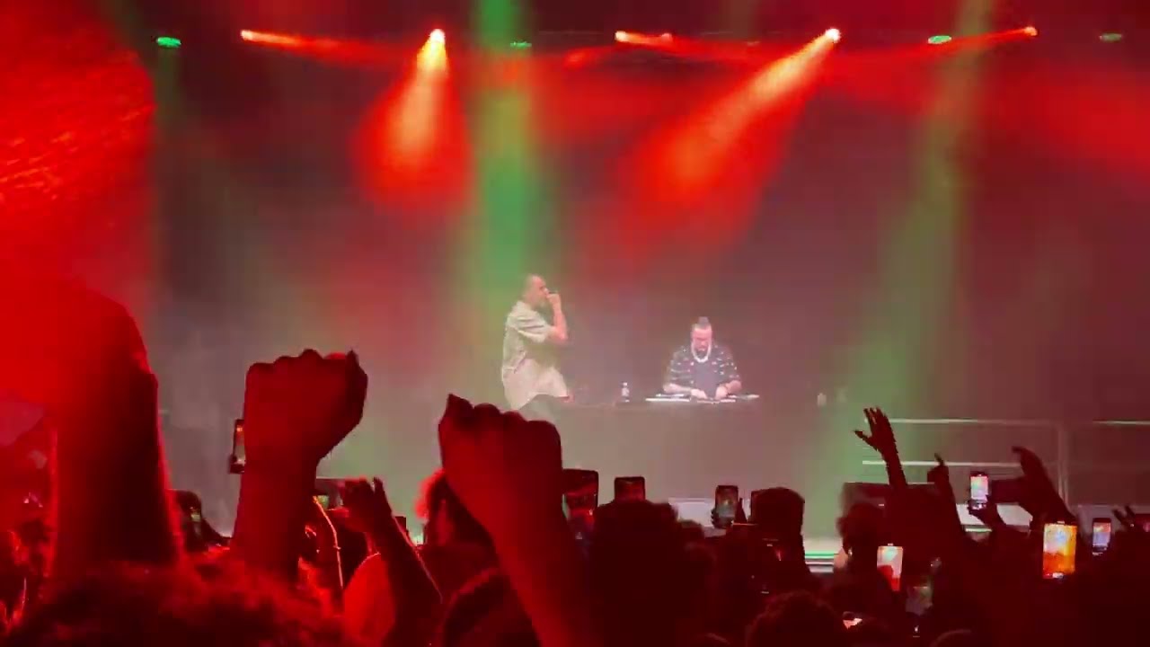 Phi; Simba - Ernia [LIVE] - GRAN TEATRO GEOX