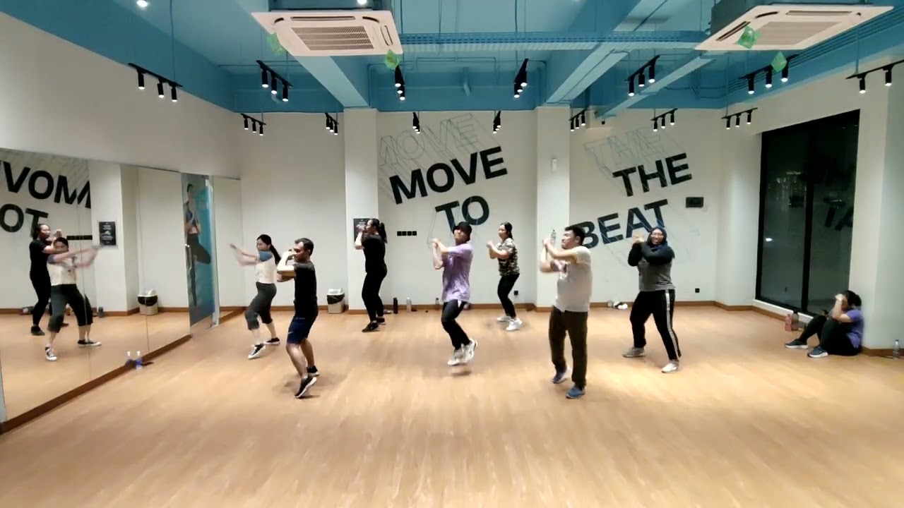 K-Pop Dance Class Fit Hub Fatmawati 6 December 2023 Coach Kak Eigo Song Baby Monster - Batter Up