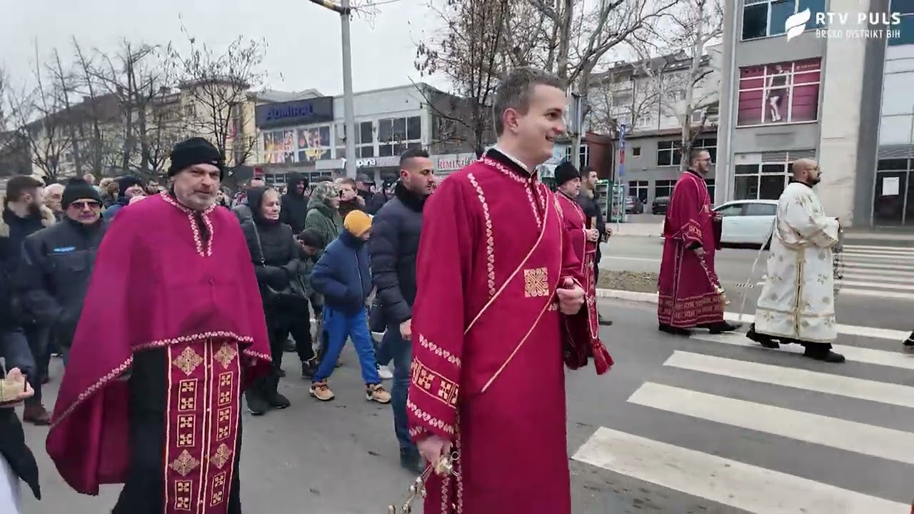 Plivanje za časni krst – Bogojavljenje u Brčkom - RTV Puls Brčko