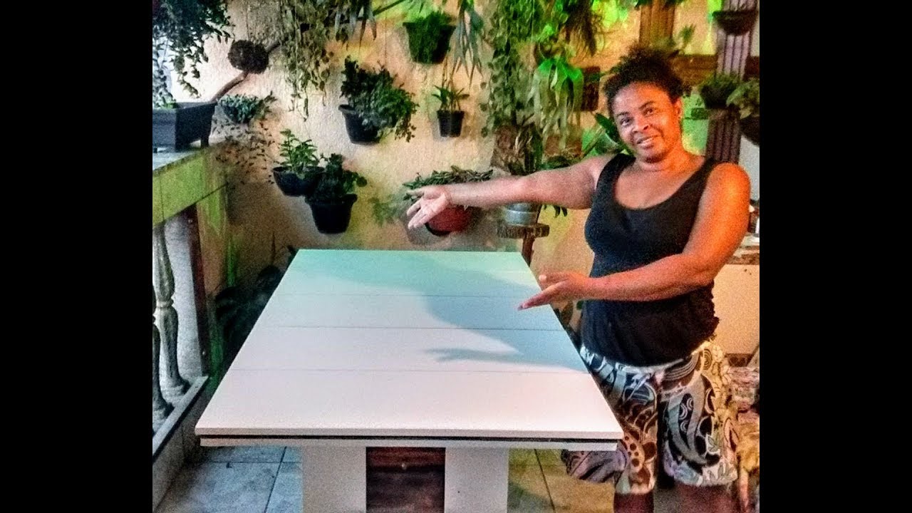 Mesa de jantar  com porta de guarda roupa e pallet pt 02