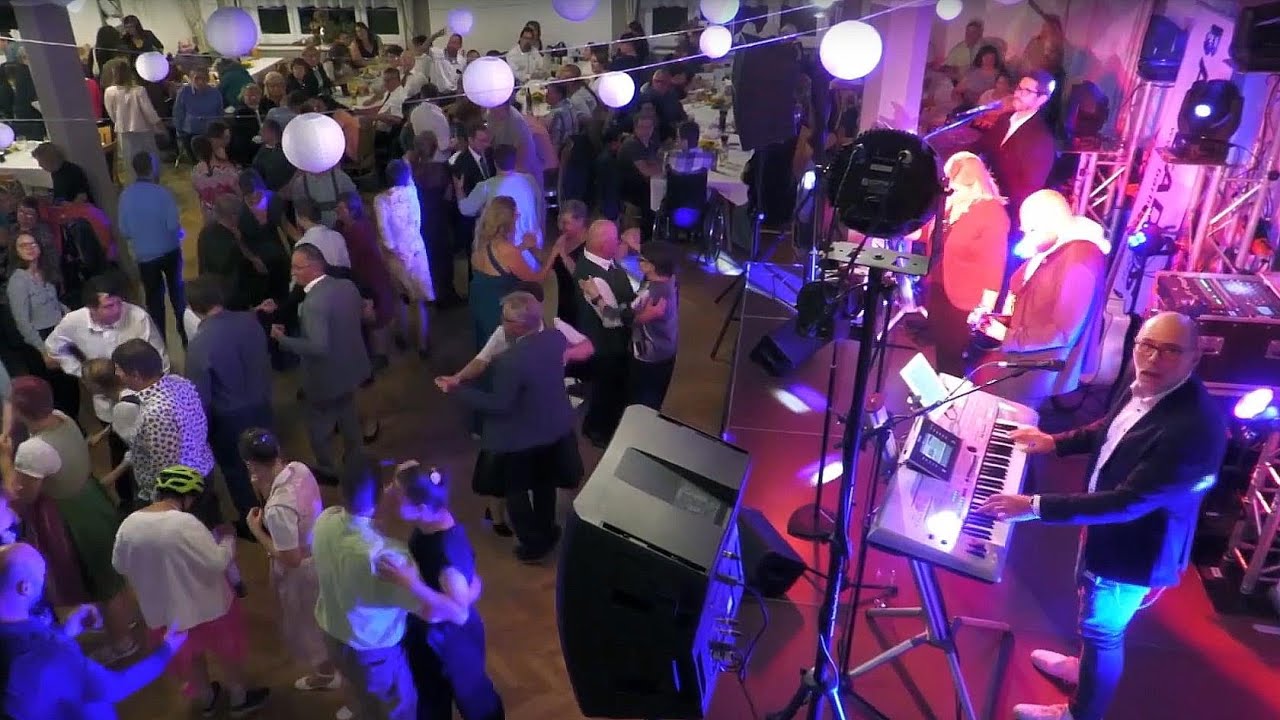 Randegg: Sonnenrosenball der Lebenshilfe feiert Inklusion