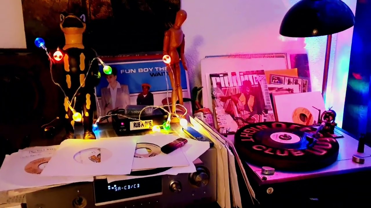 VIVIAN JONES - Brand new second hand sound -  Soundclash weapon