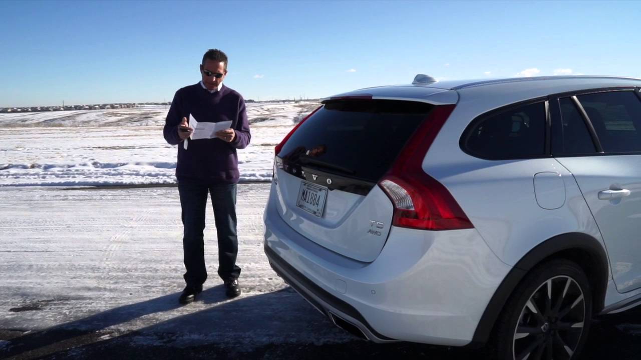 2016 Volvo V60 (long)