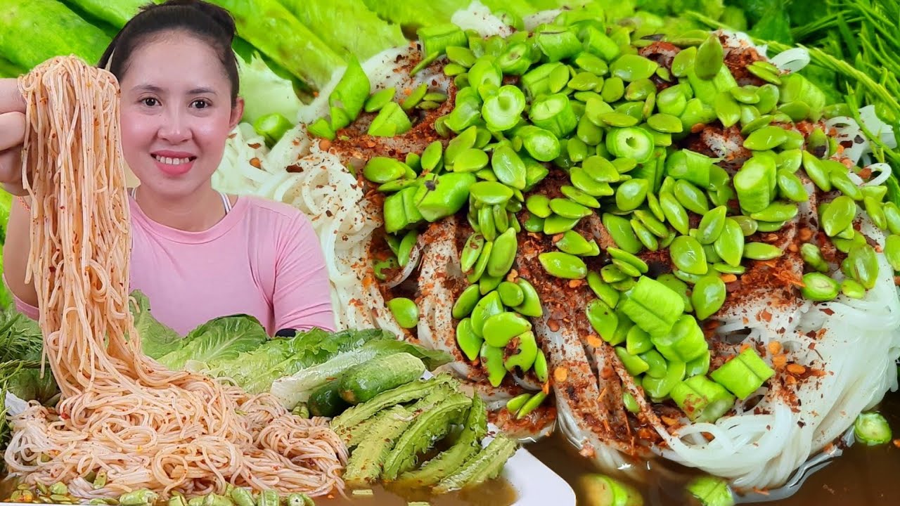 ข้าวปุ้นซาวน้ำปลาร้า สุดแซ่บ!!โซยคำใหญ่ๆ กินแบบจุกๆ