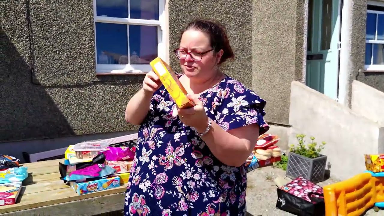 Aldi / Iceland  shopping Haul /summer holidays/July 2022