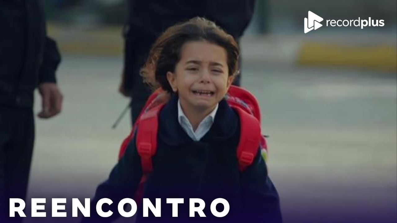 Mãe: Emocionante! Zeynep reencontra Melek após horas de buscas | Disponível RecordPlus