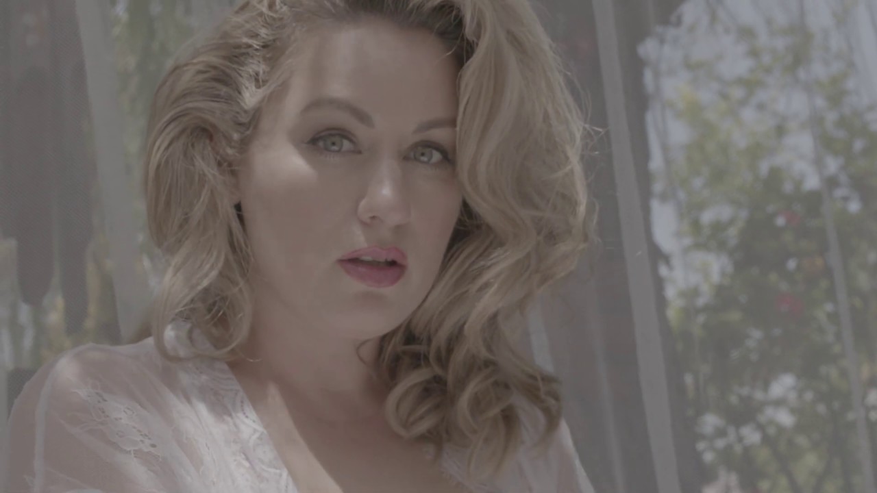 Sensual Experience Music Video - Nadine Emrich