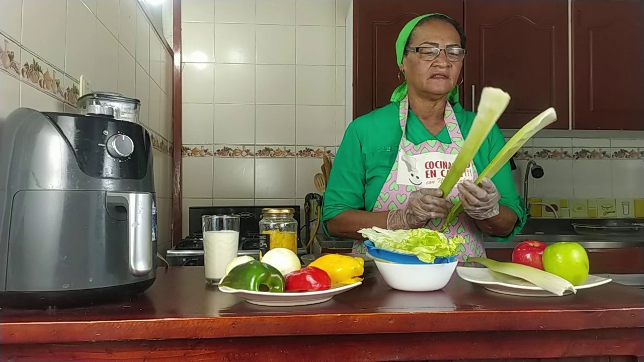 Ensalada de apio fácil | Ligera, saludable y casera 💚